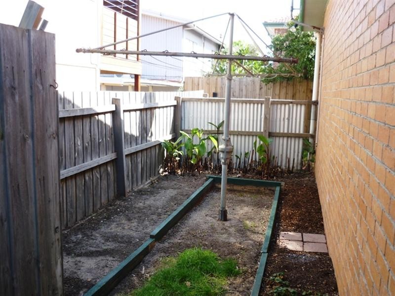 11/10 Roycroft Avenue, Aspendale VIC 3195