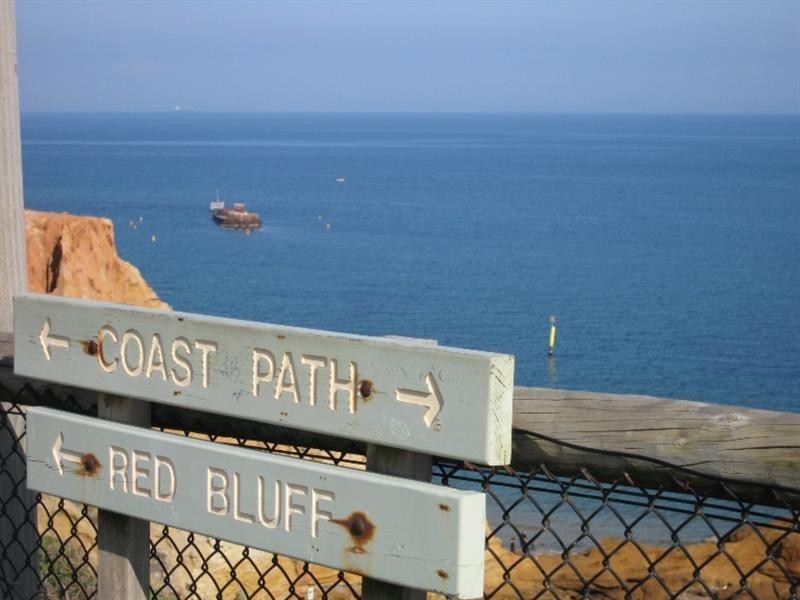 1/32 Red Bluff Street, Black Rock VIC 3193