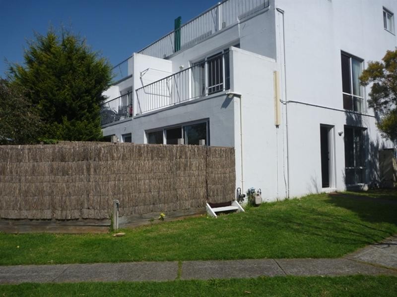 8/267 Nepean Highway, Seaford VIC 3198