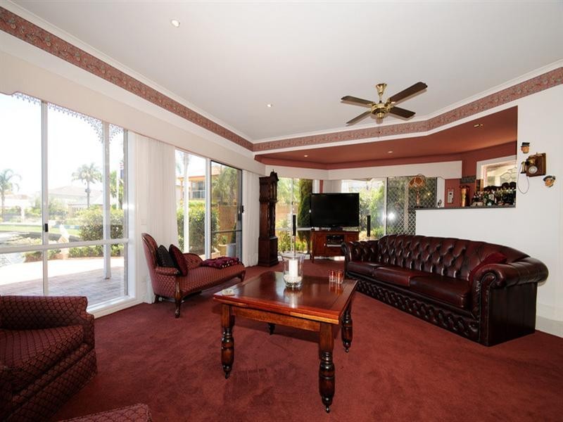 4 Ocean Reef Drive, Patterson Lakes VIC 3197