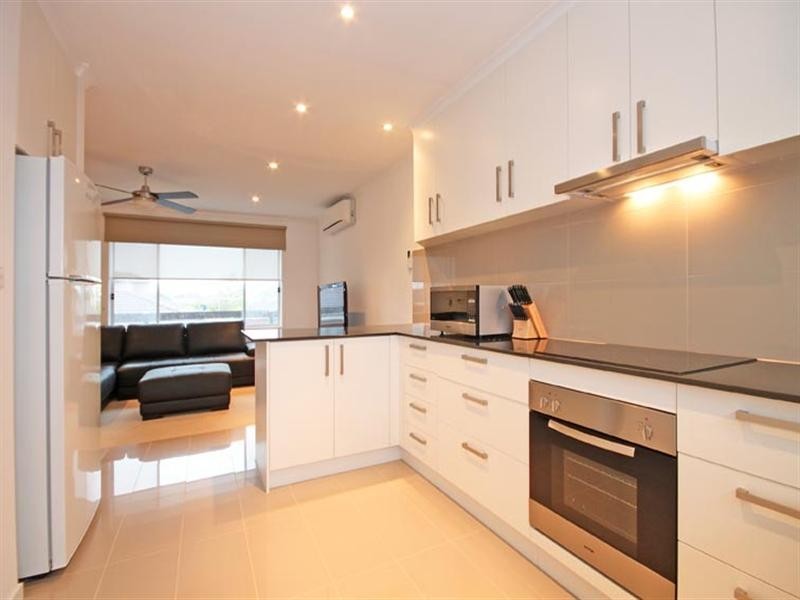 9/396 Station Street, Bonbeach VIC 3196