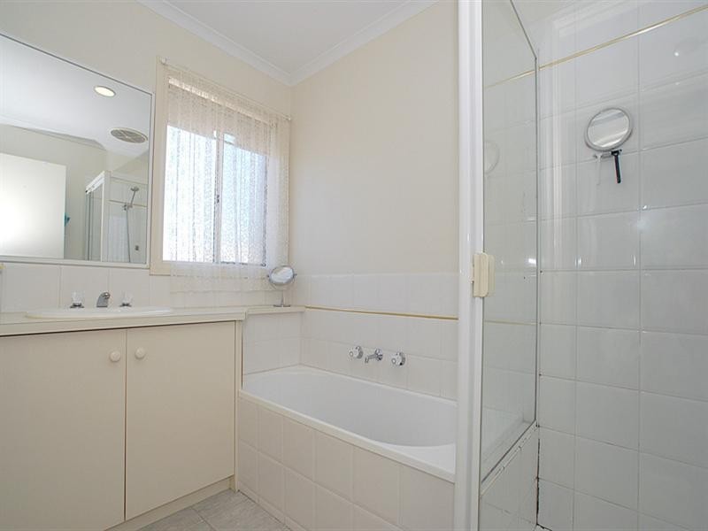 4 Walkers Road, Carrum VIC 3197