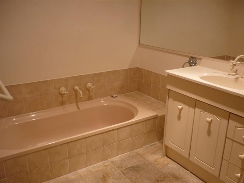 7 Wedge Court, Seaford VIC 3198