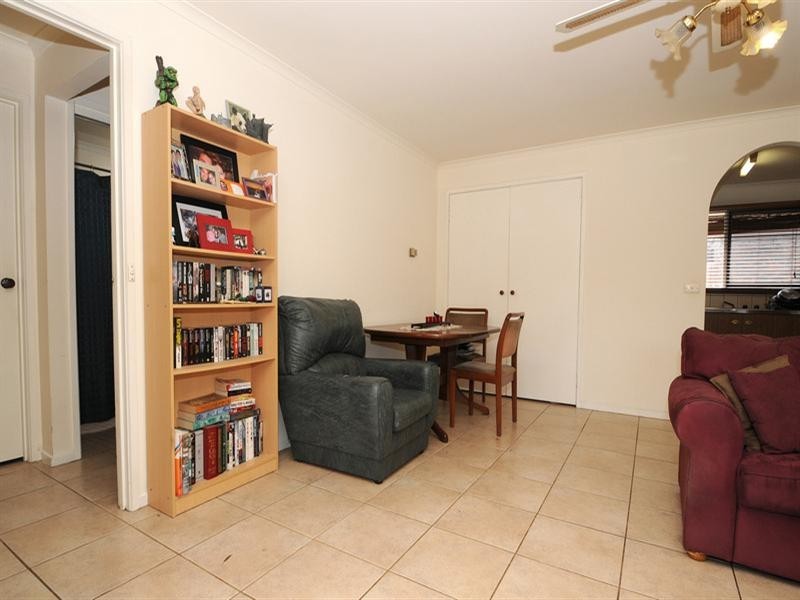 2 Boyd Avenue, Chelsea VIC 3196