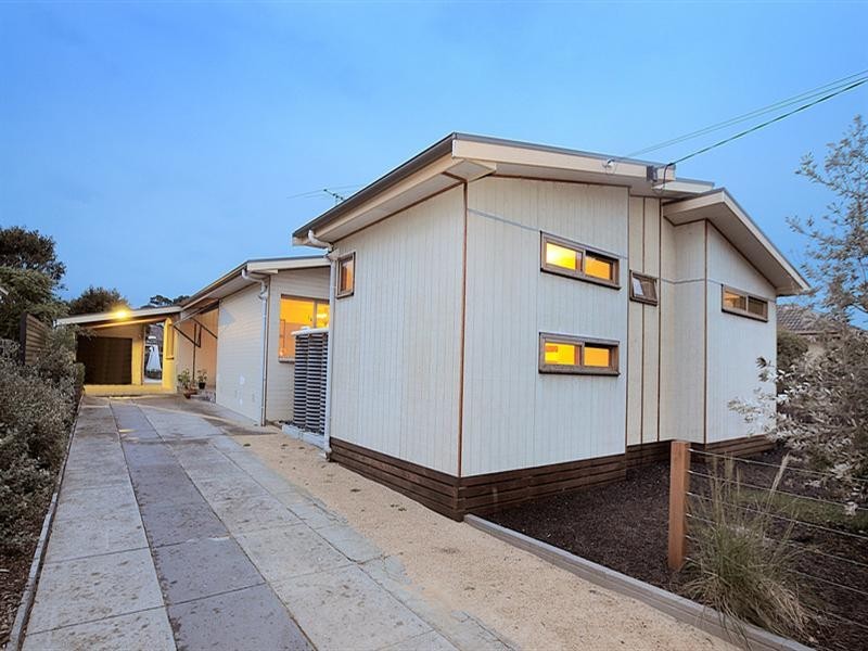 31 Langrigg Avenue, Edithvale VIC 3196