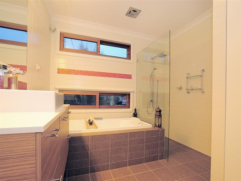 31 Langrigg Avenue, Edithvale VIC 3196