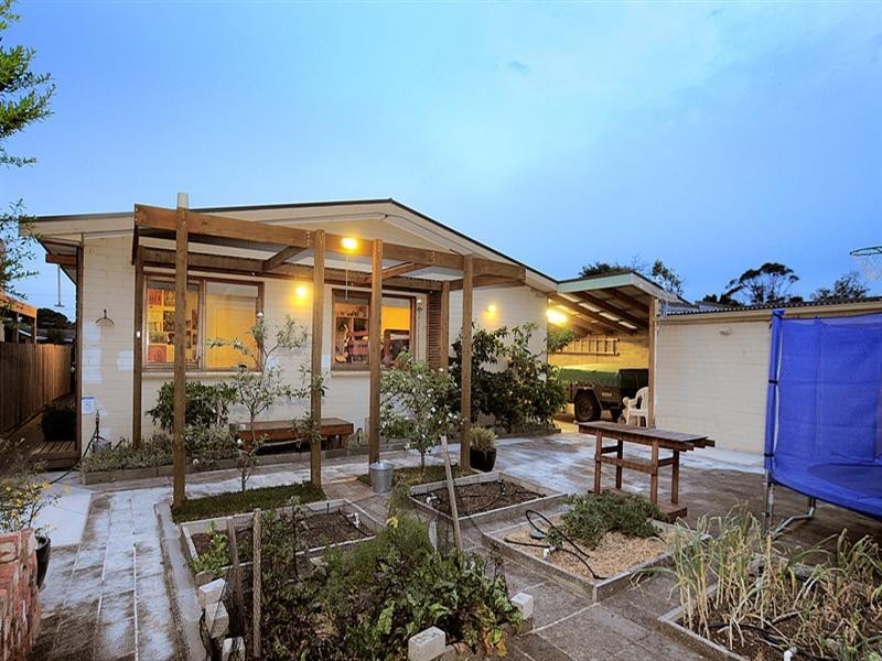 31 Langrigg Avenue, Edithvale VIC 3196