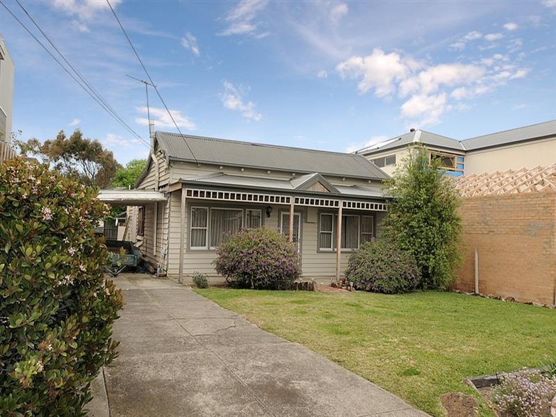 18 Third Avenue, Aspendale VIC 3195