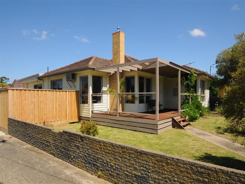 22 Ireland Street, Seaford VIC 3198