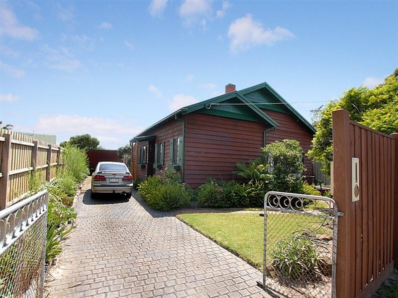 5 Broadway, Bonbeach VIC 3196
