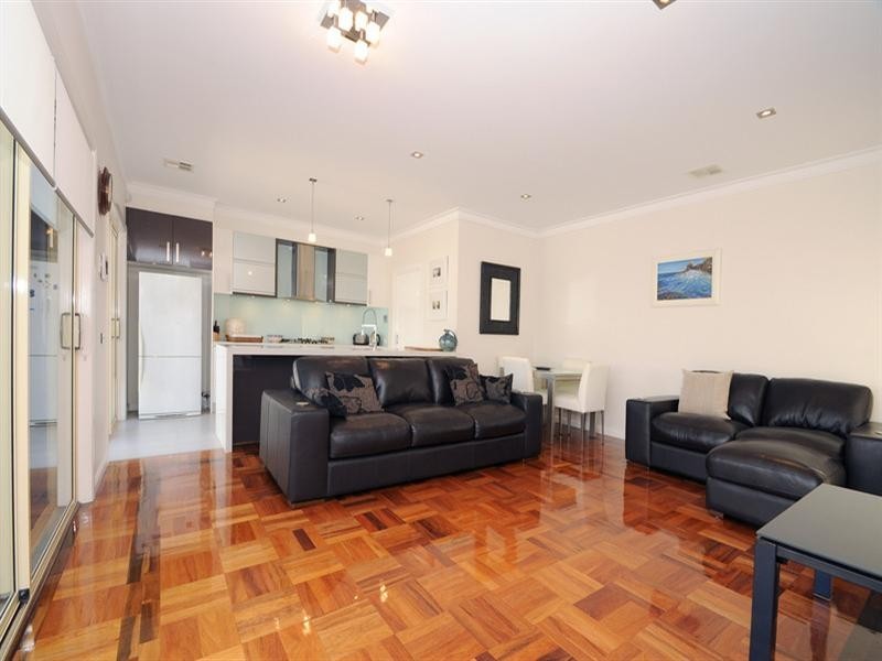 4/26 Woodbine Grove, Chelsea VIC 3196