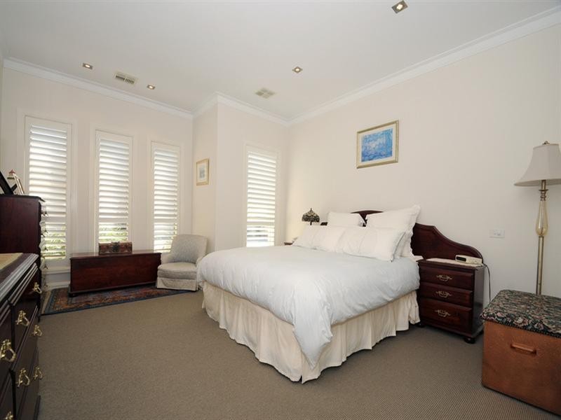 4/26 Woodbine Grove, Chelsea VIC 3196
