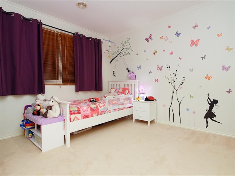 13 Hunt Drive, Seaford VIC 3198