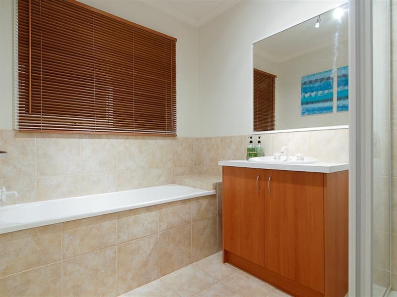 13 Hunt Drive, Seaford VIC 3198