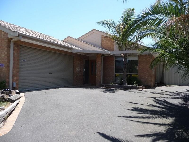 15 QUAIL Close, Chelsea Heights VIC 3196