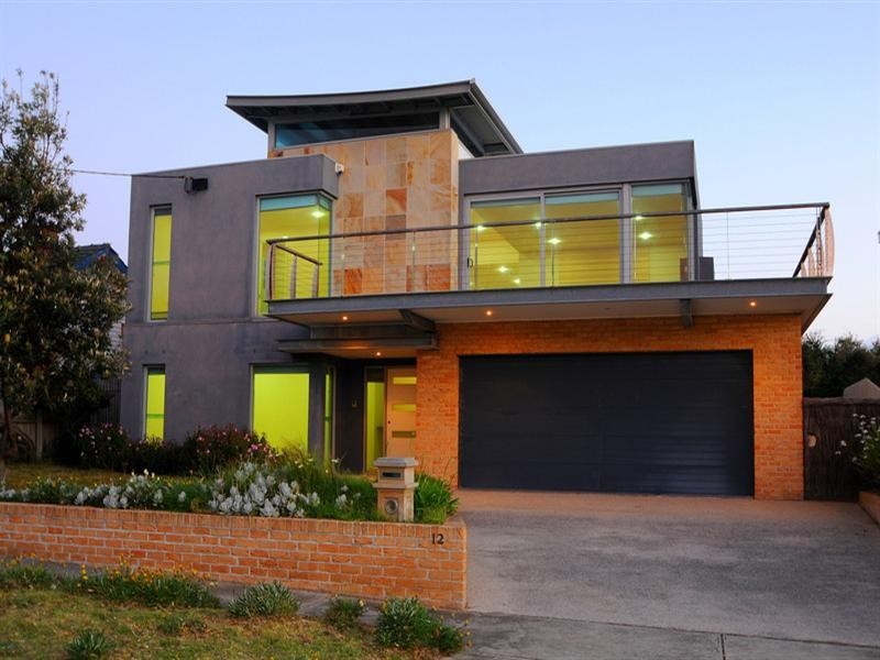 12 Roseberry Avenue, Chelsea VIC 3196