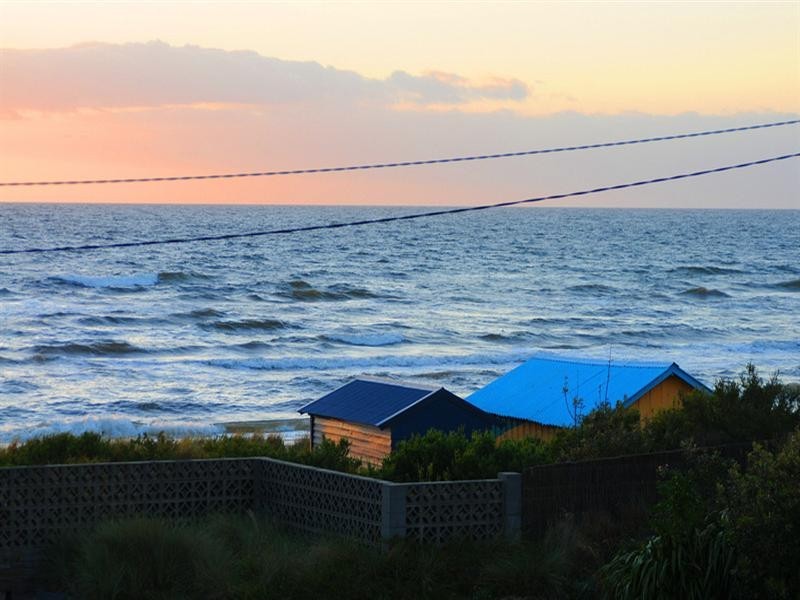 12 Roseberry Avenue, Chelsea VIC 3196