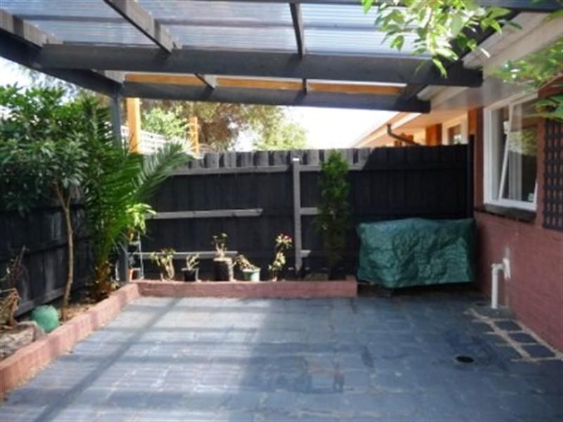 2/51 Thames Promenade, Chelsea VIC 3196