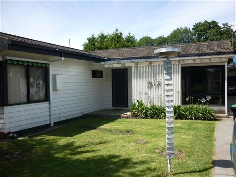 6 Keith Street, Parkdale VIC 3195