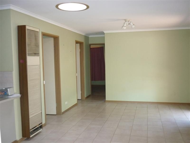 136 Railway Parade, Seaford VIC 3198