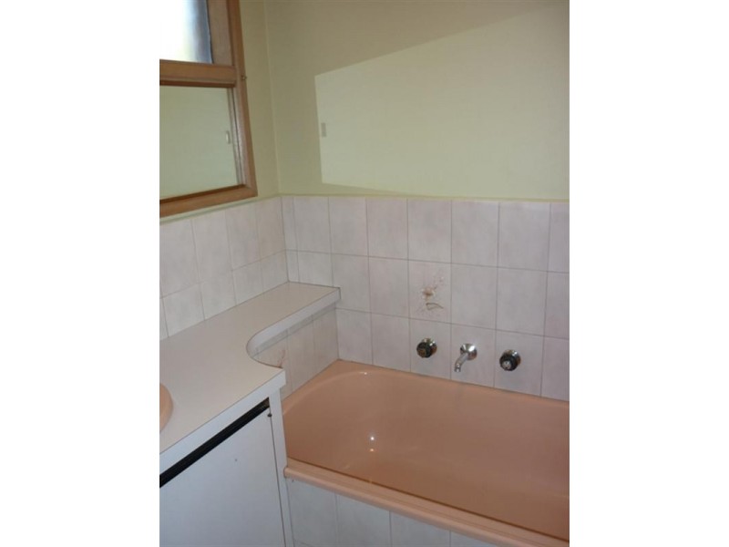 136 Railway Parade, Seaford VIC 3198