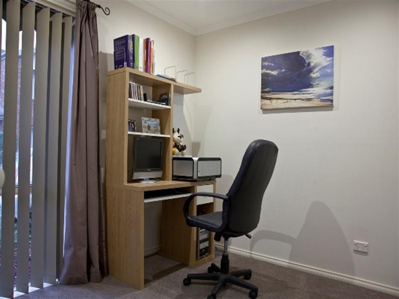 10 Banksia Court, Chelsea VIC 3196