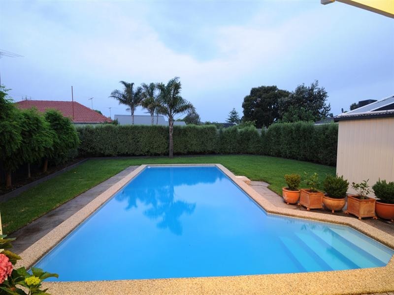 61 Fowler Street, Bonbeach VIC 3196