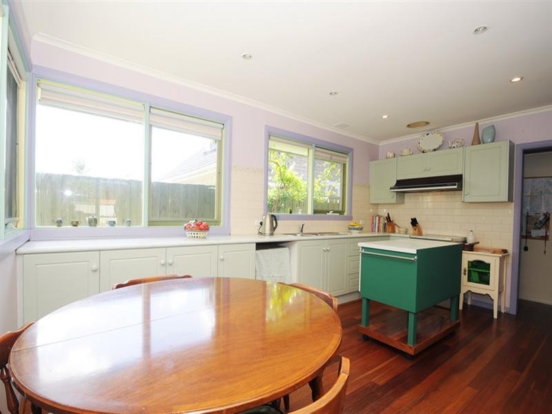 41 Lincoln Parade, Aspendale VIC 3195