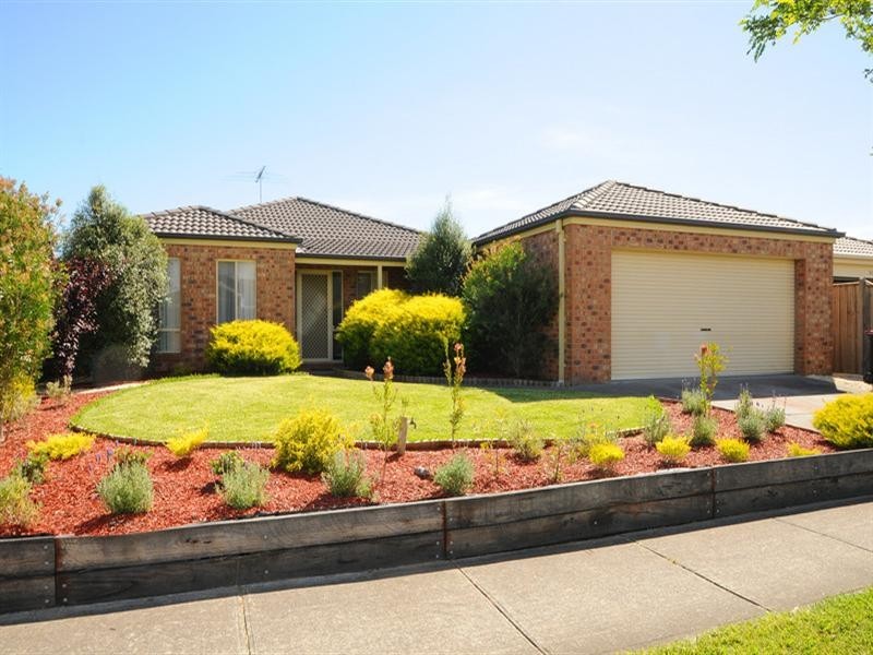 32 Pacific Drive, Aspendale Gardens VIC 3195