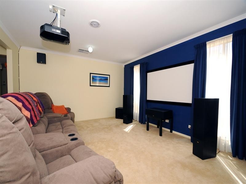 32 Pacific Drive, Aspendale Gardens VIC 3195