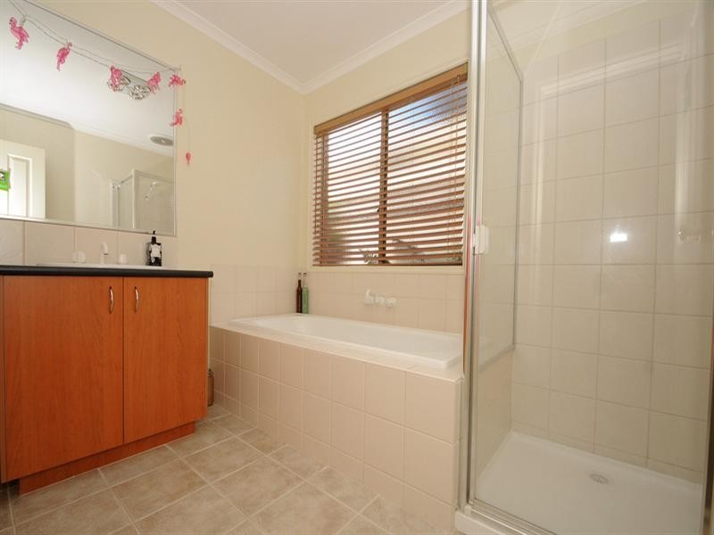 32 Pacific Drive, Aspendale Gardens VIC 3195