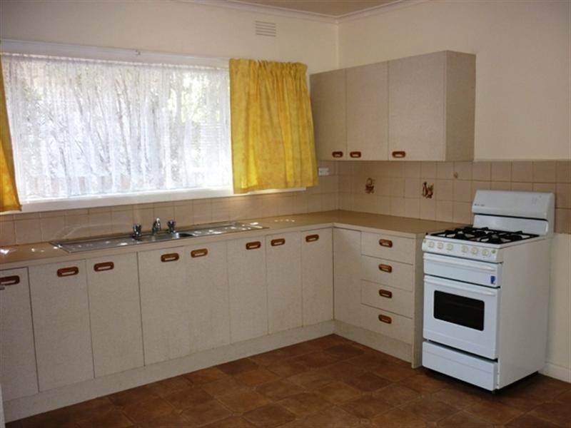 20 Royal Road, Bonbeach VIC 3196