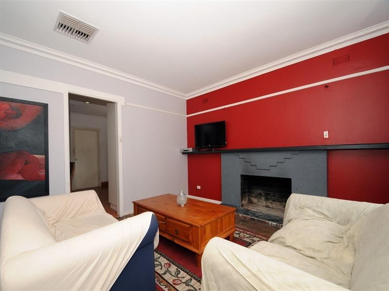 28 Burns Street, Frankston VIC 3199