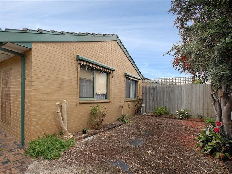 8 Chelbara Court, Chelsea VIC 3196