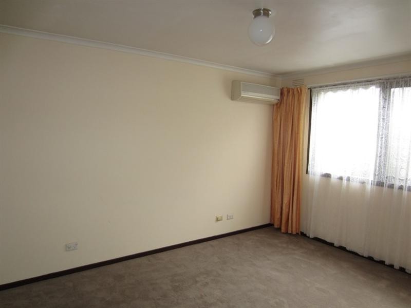 8 Chelbara Court, Chelsea VIC 3196