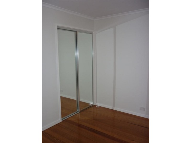 30 Hayman Avenue, Seaford VIC 3198