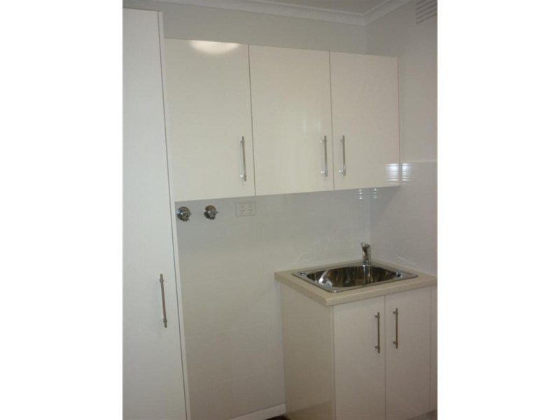 30 Hayman Avenue, Seaford VIC 3198