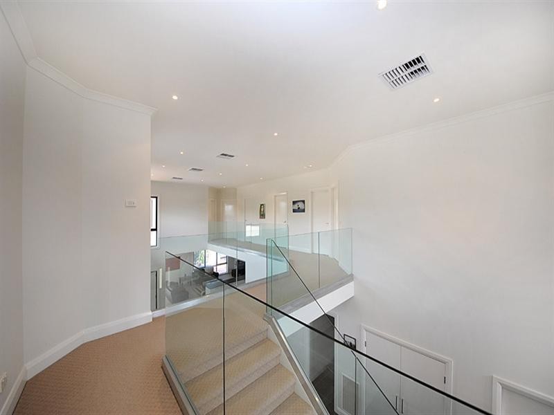 46 Harbour Drive, Patterson Lakes VIC 3197