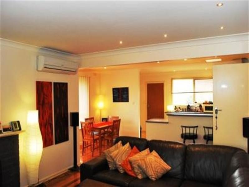 1/17 Broadway, Chelsea VIC 3196