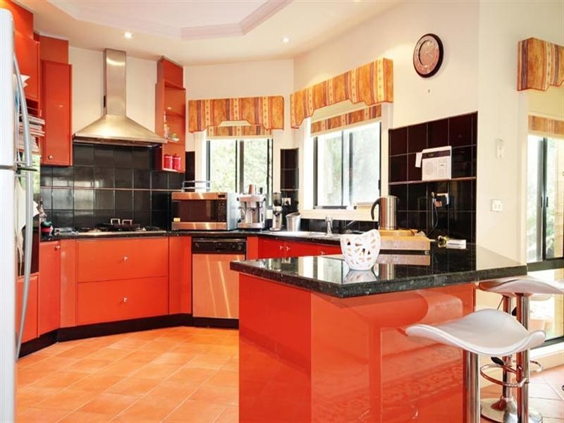 18 Harbour Drive, Patterson Lakes VIC 3197