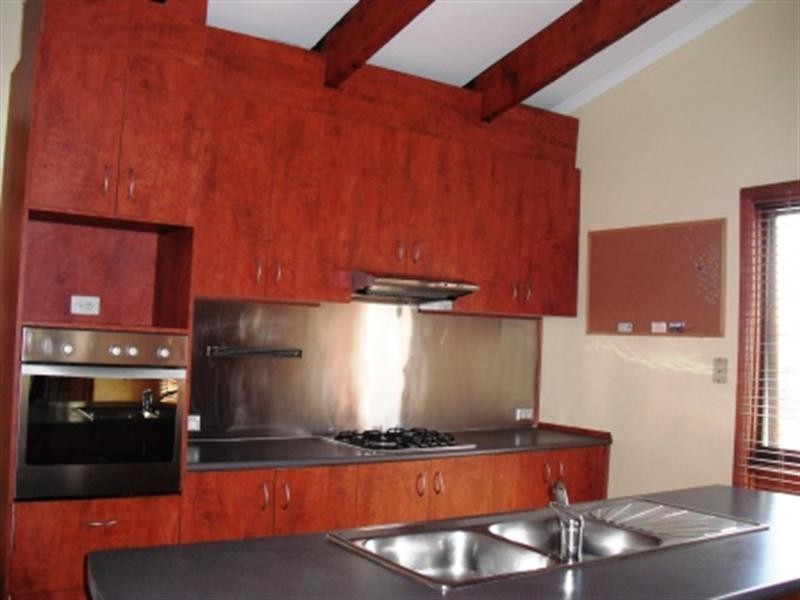 166 Old Wells Road, Seaford VIC 3198