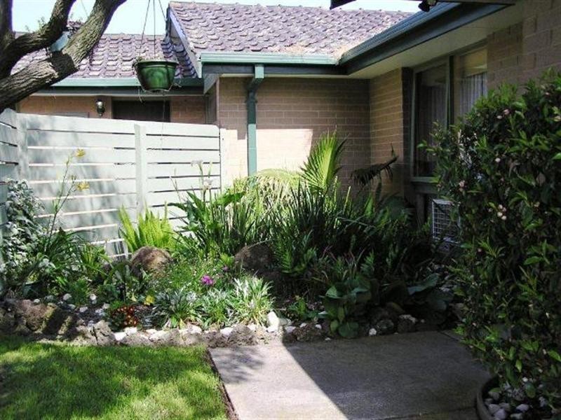 10 Chelbara Court, Chelsea VIC 3196