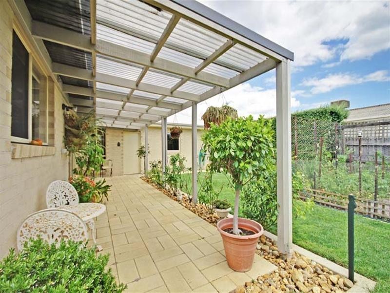 2/15 Swanpool Avenue, Chelsea VIC 3196