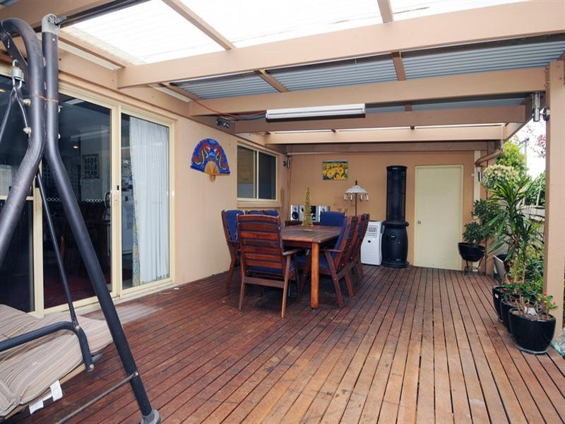 4/22 Embankment Grove, Chelsea VIC 3196