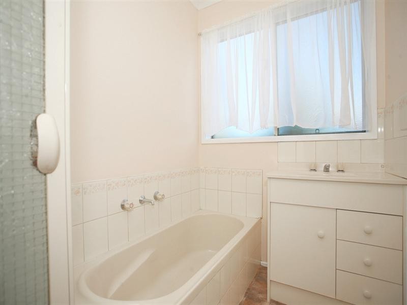 2/82 Fraser Avenue, Edithvale VIC 3196