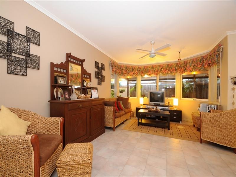 64 Branagan Drive, Aspendale Gardens VIC 3195