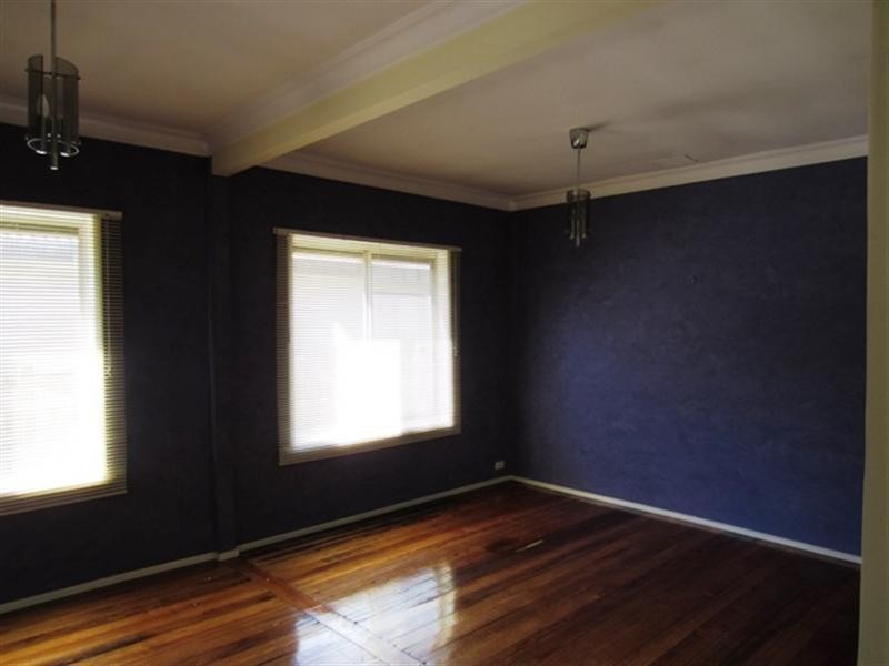 28 Beach Grove, Seaford VIC 3198