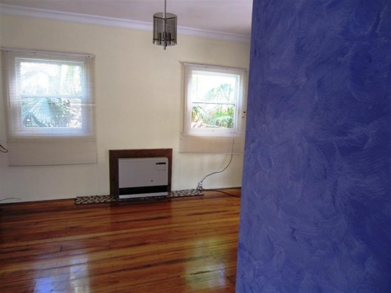 28 Beach Grove, Seaford VIC 3198