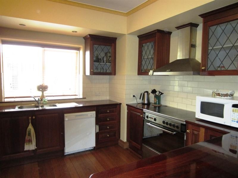 2 Berry Avenue, Edithvale VIC 3196