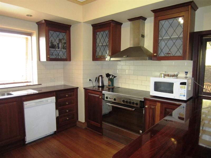 2 Berry Avenue, Edithvale VIC 3196